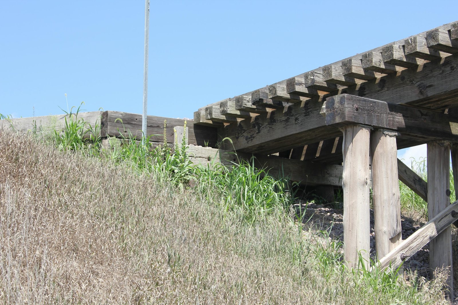 North abutment